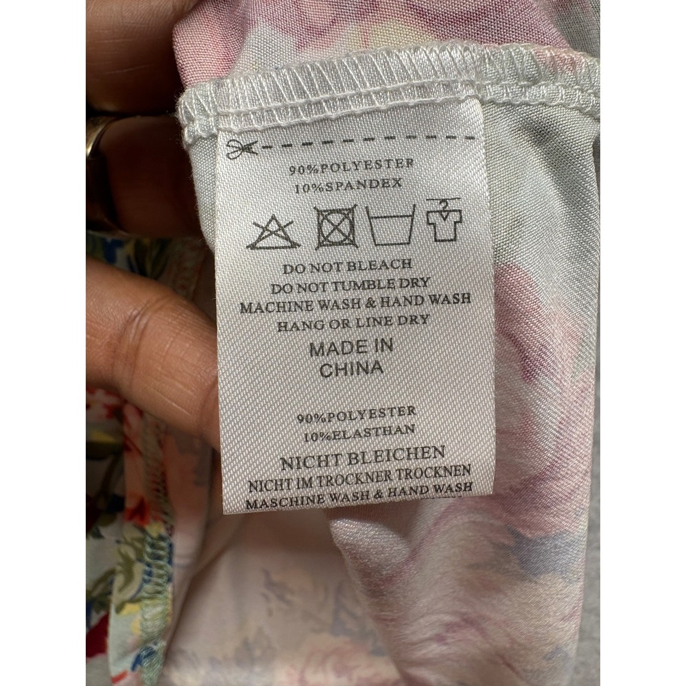Monnuro Womens 2X Floral Cami Tank Top Mint Green V-Neck Button Front Sleeveless - Picture 4 of 11